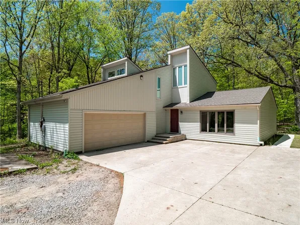 51112 Portman Rd, Amherst, OH 44001