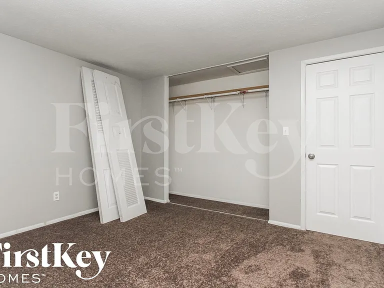 2530 Fairhaven Dr — Photo 9
