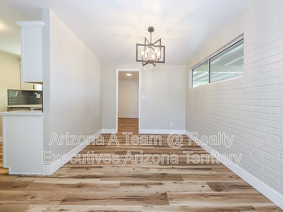 3rd image of 7957 E 19th Pl