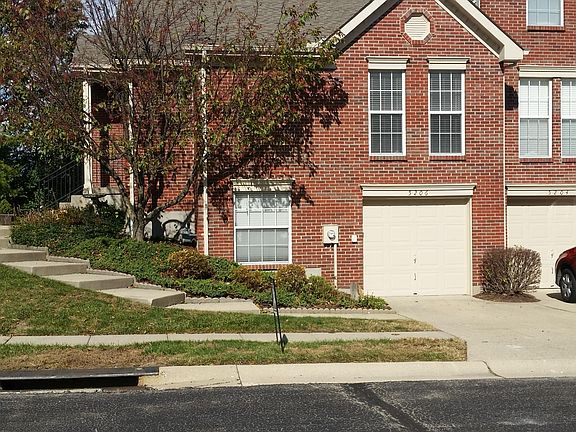 2nd image of 5206 Franklin Park