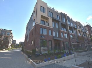 3566 Colonial Dr #8, Mississauga, ON L5L 0C1