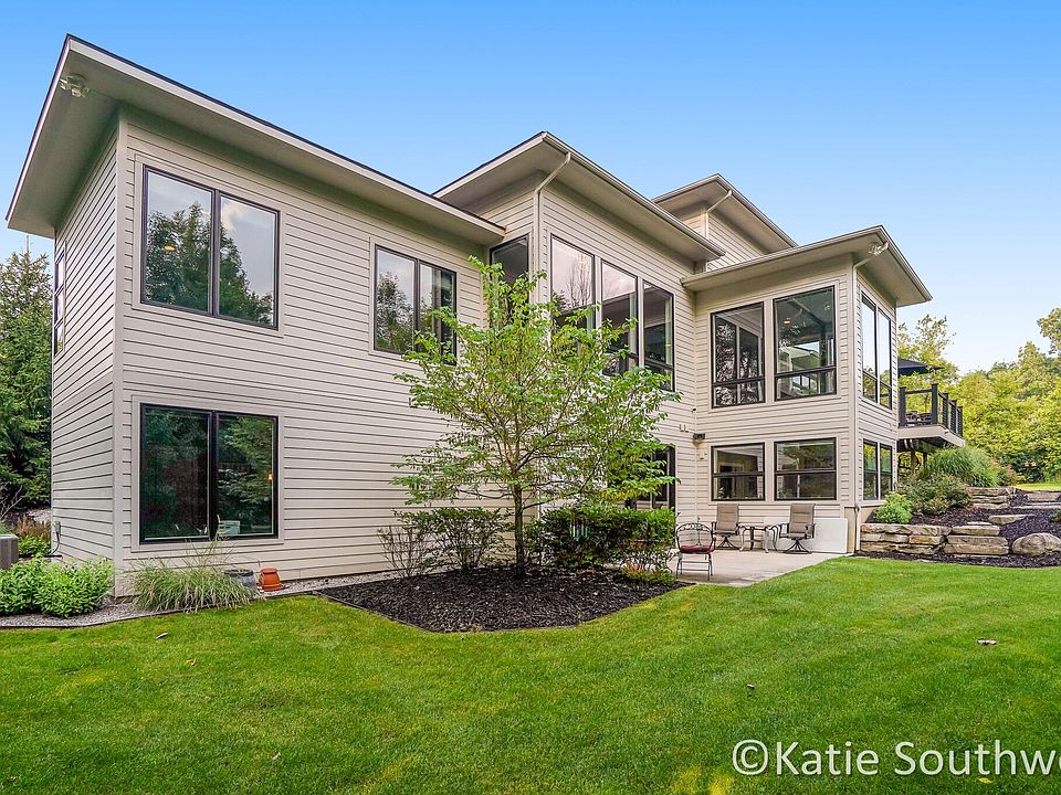 830 Skyevale Dr NE, Ada, MI 49301 Zillow