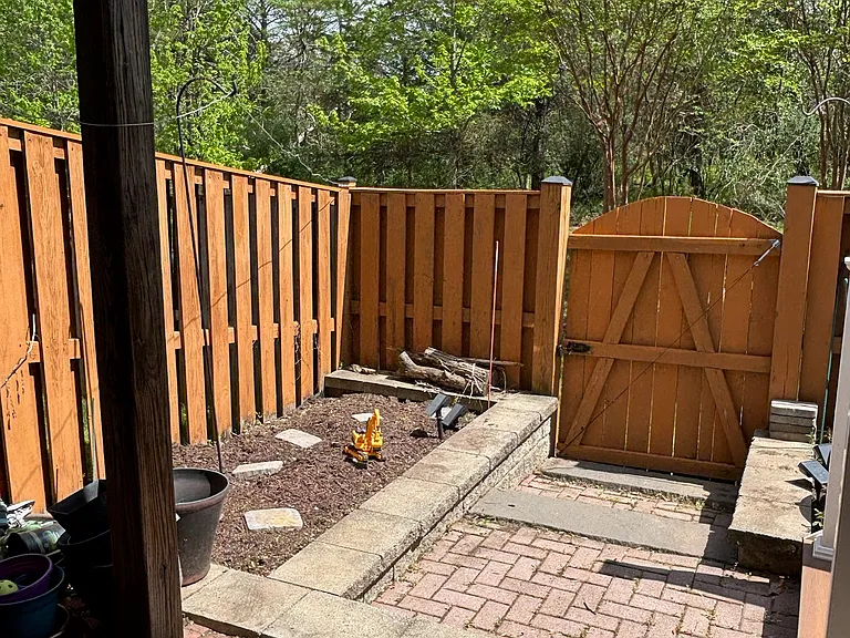 25570 Creekmore Ter — Photo 11