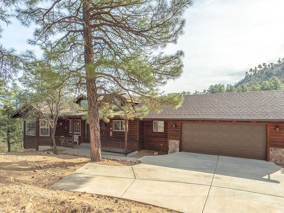 1st image of 810 W Bryce Canyon Dr