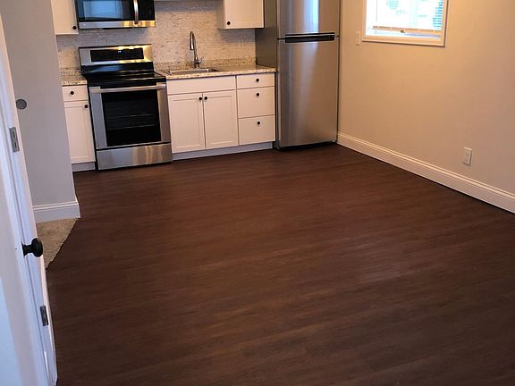 3rd image of 3195 Keokuk St #1/2