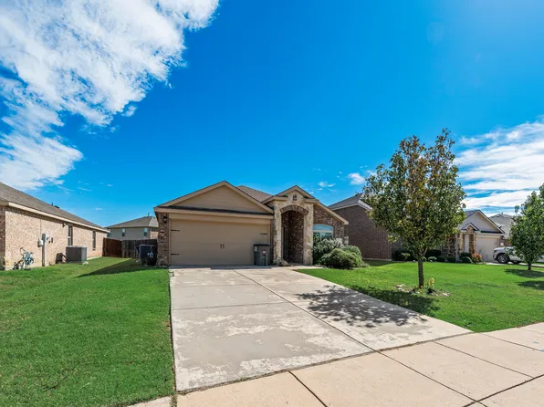 1405 Pampa Grass Dr, Princeton, TX 75407