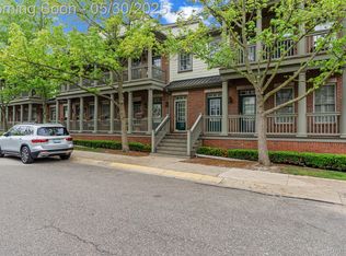239 Jotham Ave, Auburn Hills, MI 48326