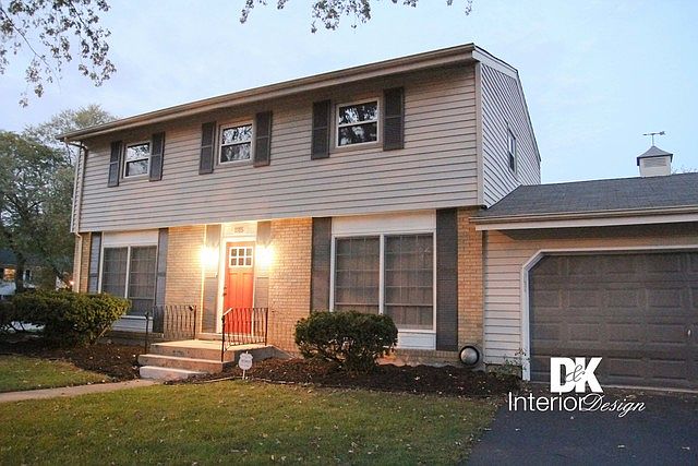 1st image of 1115 E 159th Pl