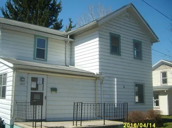 1007 N Perry St, Watkins Glen, NY 14891