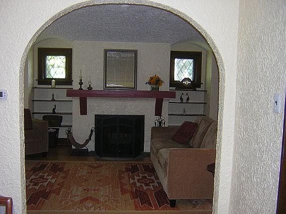 2nd image of 737 Park Ave