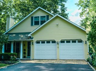 103 Valley Forge Rd, Milford, PA 18337