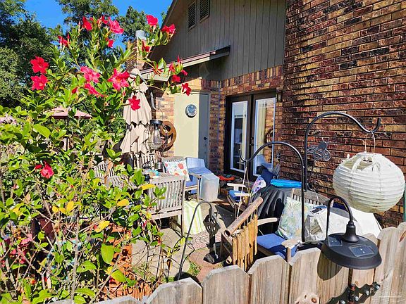 2nd image of 1440 N 61st Ave APT 6A