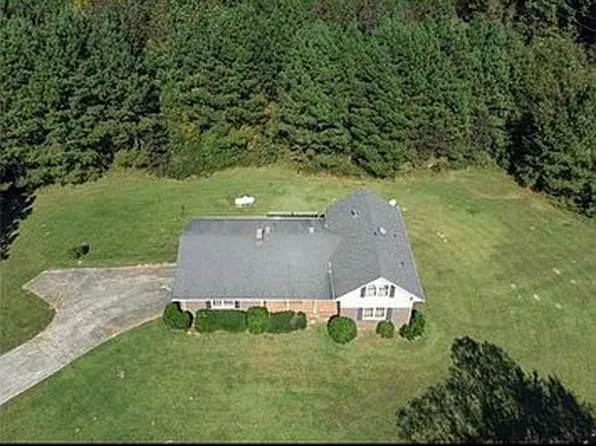 2418 S Walkers Mill Rd, Griffin, GA 30224