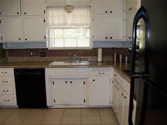 2nd image of 5617 Denise Dr