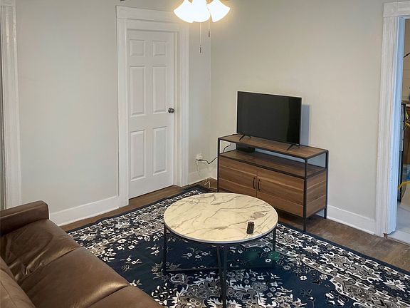 5th image of 23 Cedar St #5