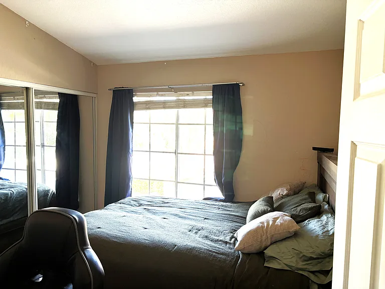 22 San Angelo — Photo 4