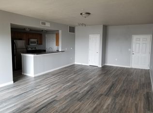 175 W Albion Village Way #301, Sandy, UT 84070