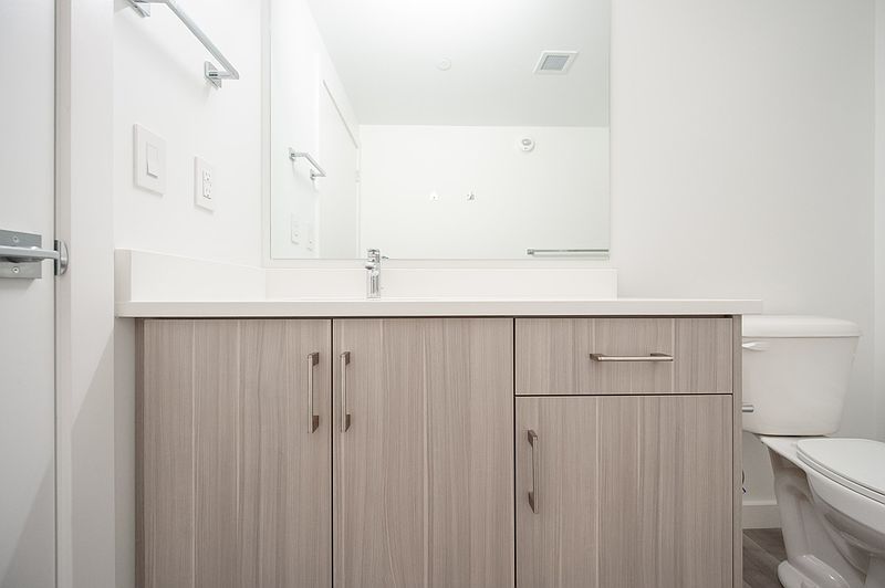 Winnipeg Apartment for rent - 2 Bedrooms — photo 34