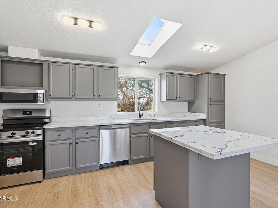 1st image of 29620 N 221ST Avenue
