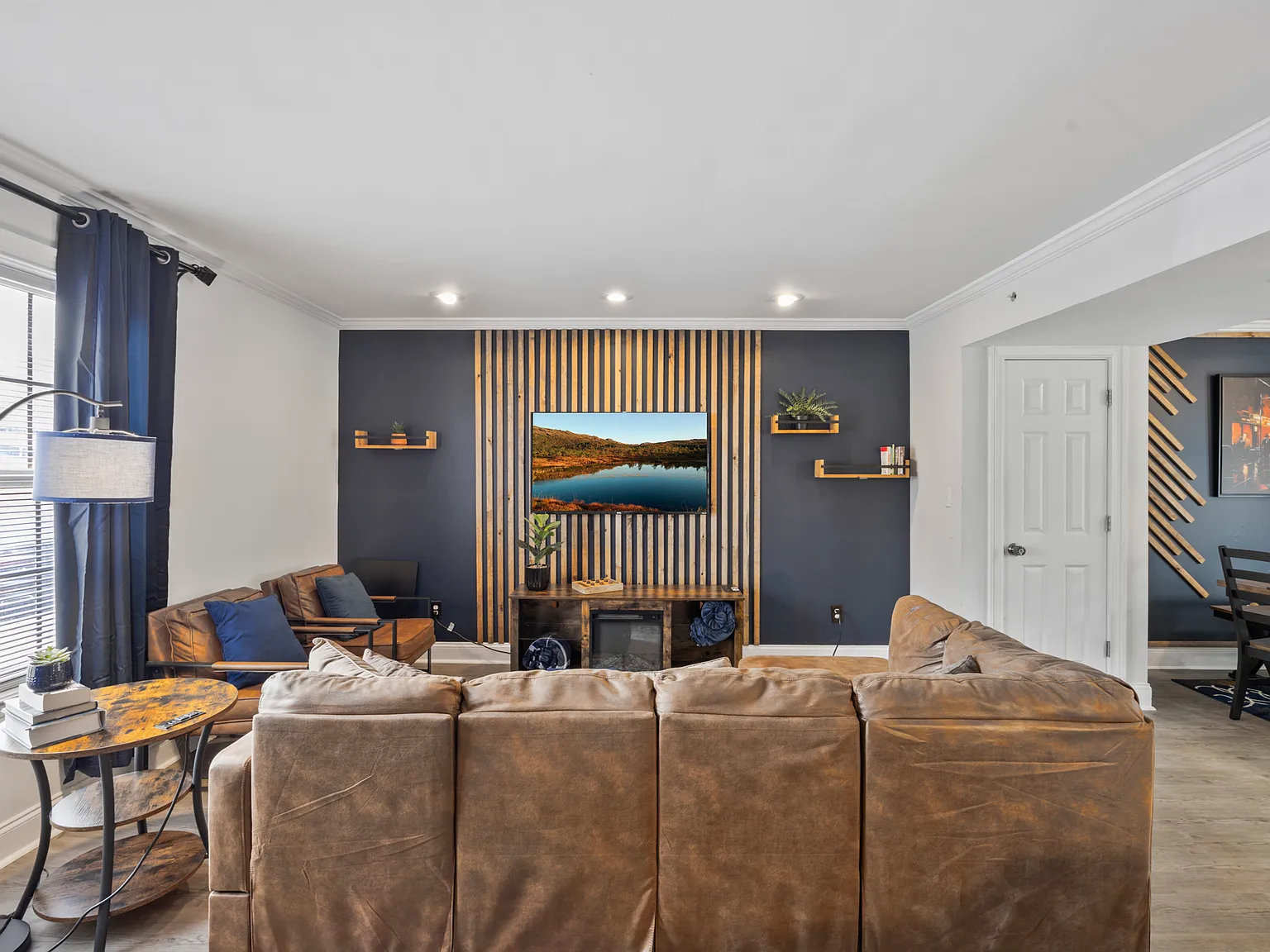 2 bed, 1516 sqft, $4,500 — Photo 3