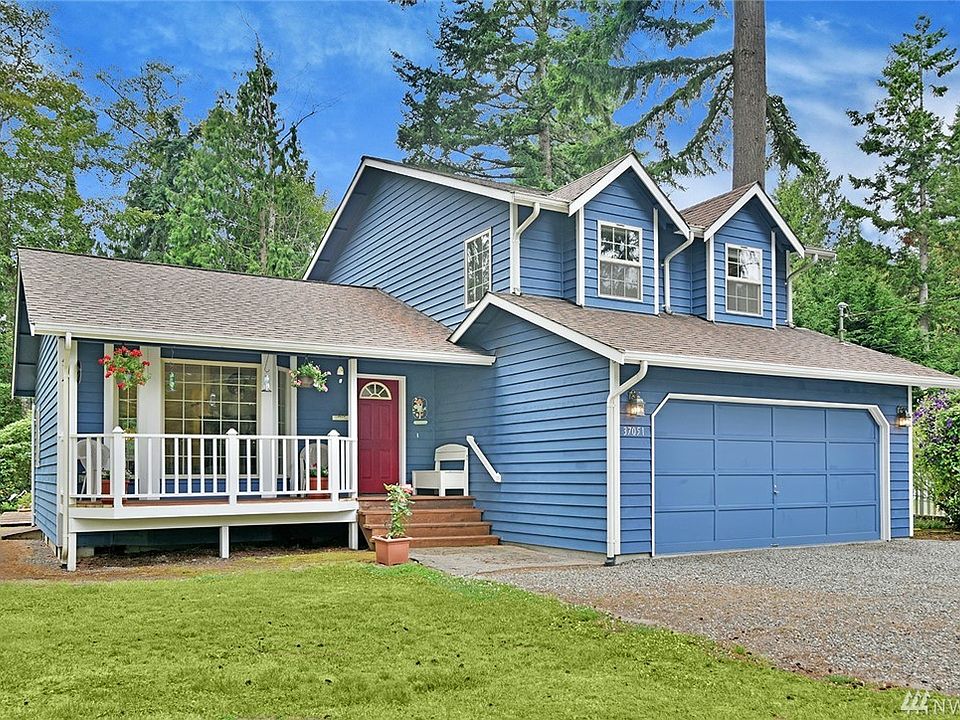 1st image of 37051 Cypress Dr NE