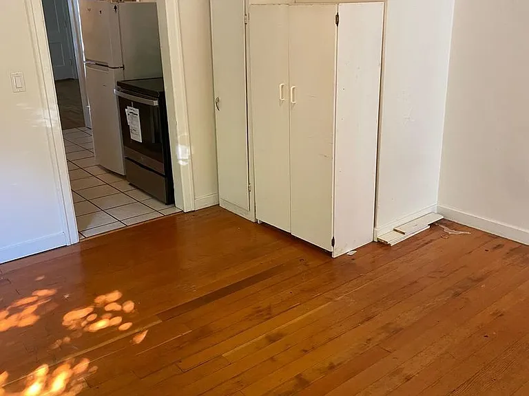 814 High St — Photo 5