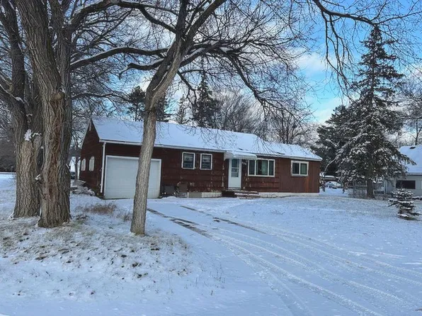 611 2nd St W, Park Rapids, MN 56470