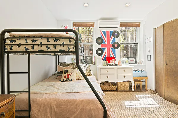 Rented by Compass | media 15