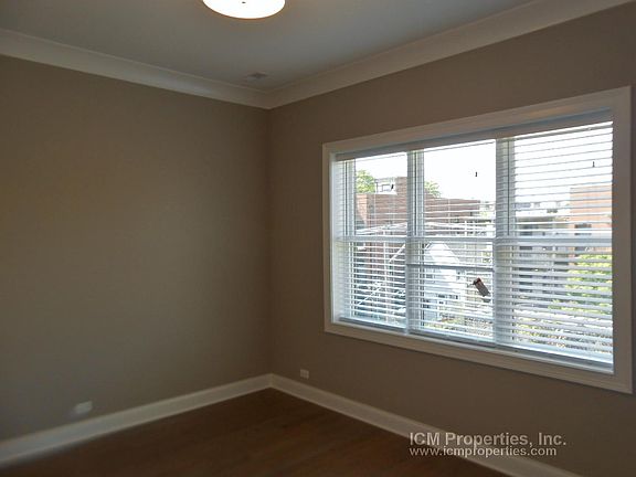 5th image of 874 W Lill Ave #2F