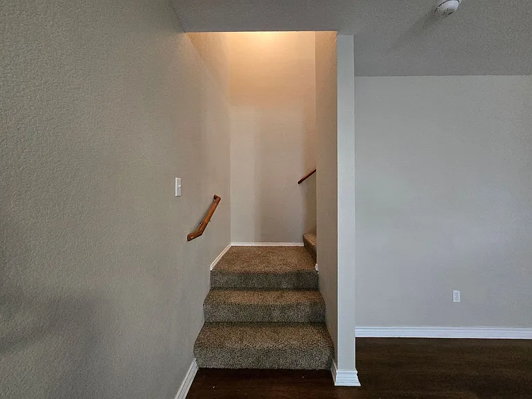 5302 Lyra Dr — Photo 13