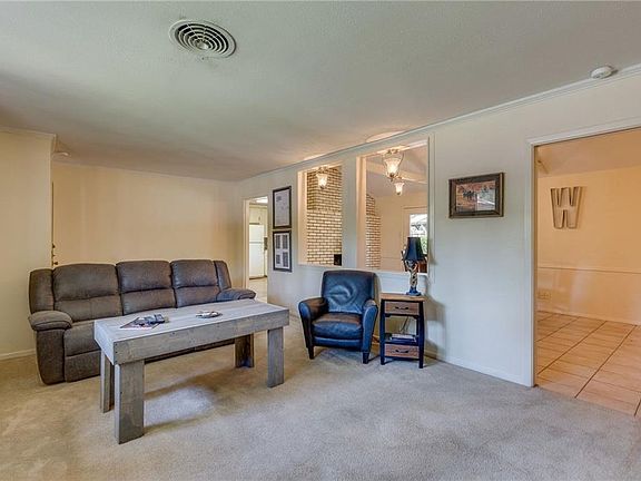 3rd image of 8325 Jerrie Jo Dr