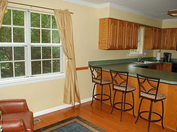 5th image of 5542 Paxford Ct