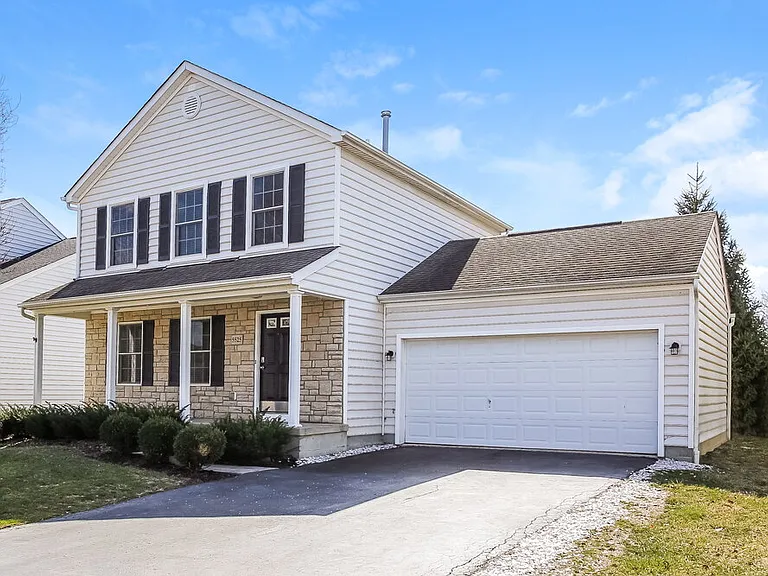 5525 Boucher Dr — Photo 2
