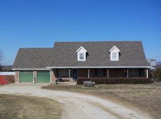 18455 E 1000 Rd, Stockton, MO 65785