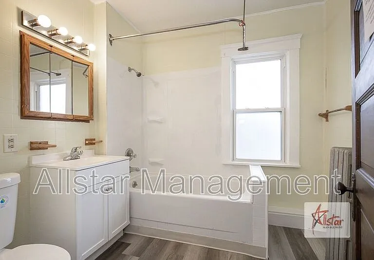 3786 W 37th St #2 — Photo 11