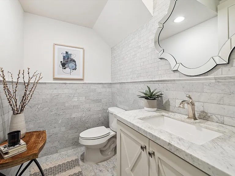 1527 Cunningham Parc Ln — Photo 9