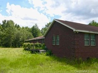 157 Henrynellie Ln, Huger, SC 29450