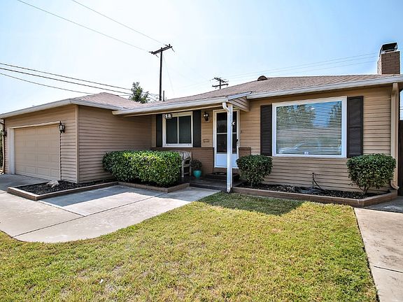 3rd image of 1516 Mariposa Way