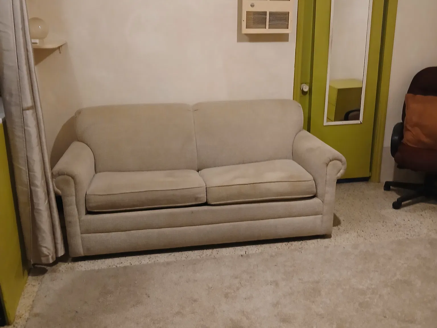 Studio, 280 sqft, $680 — Photo 1