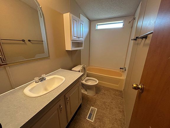 3rd image of 1605 N 36th St #1525