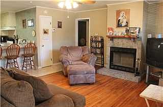 2nd image of 115 Winkler Dr