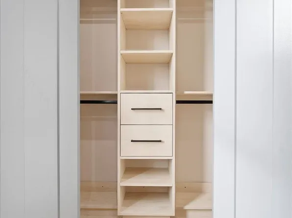 134 Hancock Avenue image 11 of 19