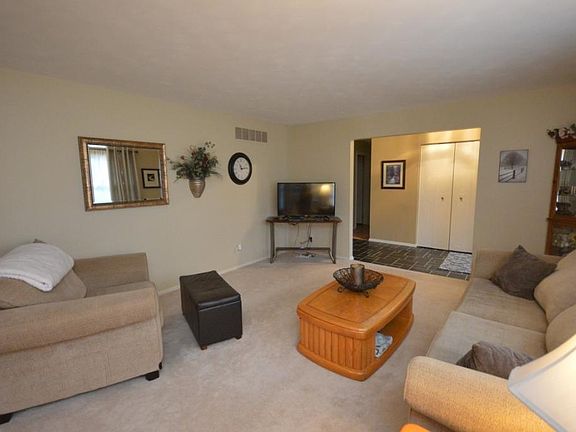5th image of 1517 Cottonwood Dr
