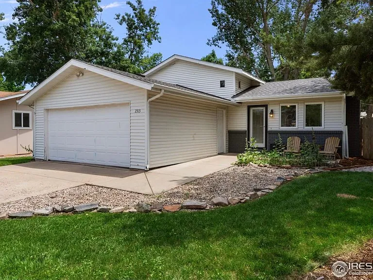 2313 Karakul Ct — Photo 27