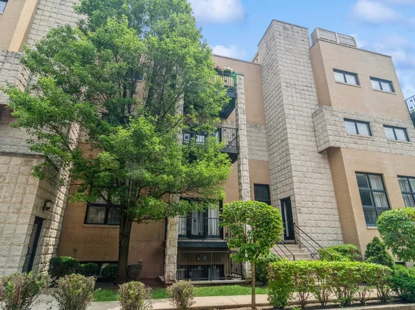 2144 W Schiller St Unit H, Chicago, IL 60622
