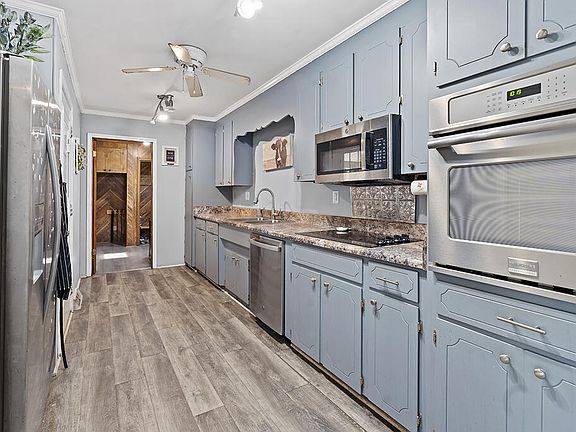 2nd image of 18 Brissy Rock Rd