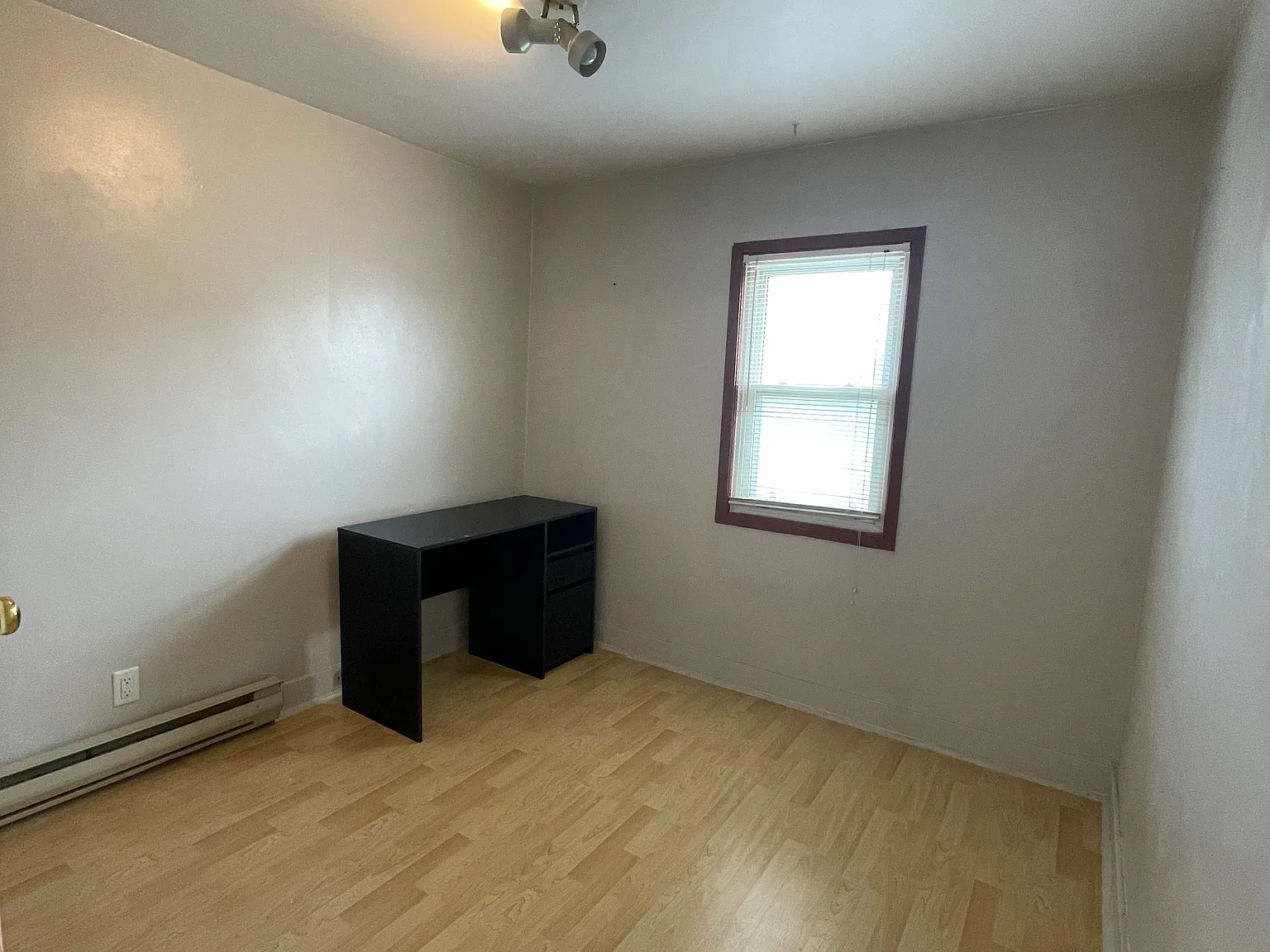 2 bed, $1,400 — Photo 2