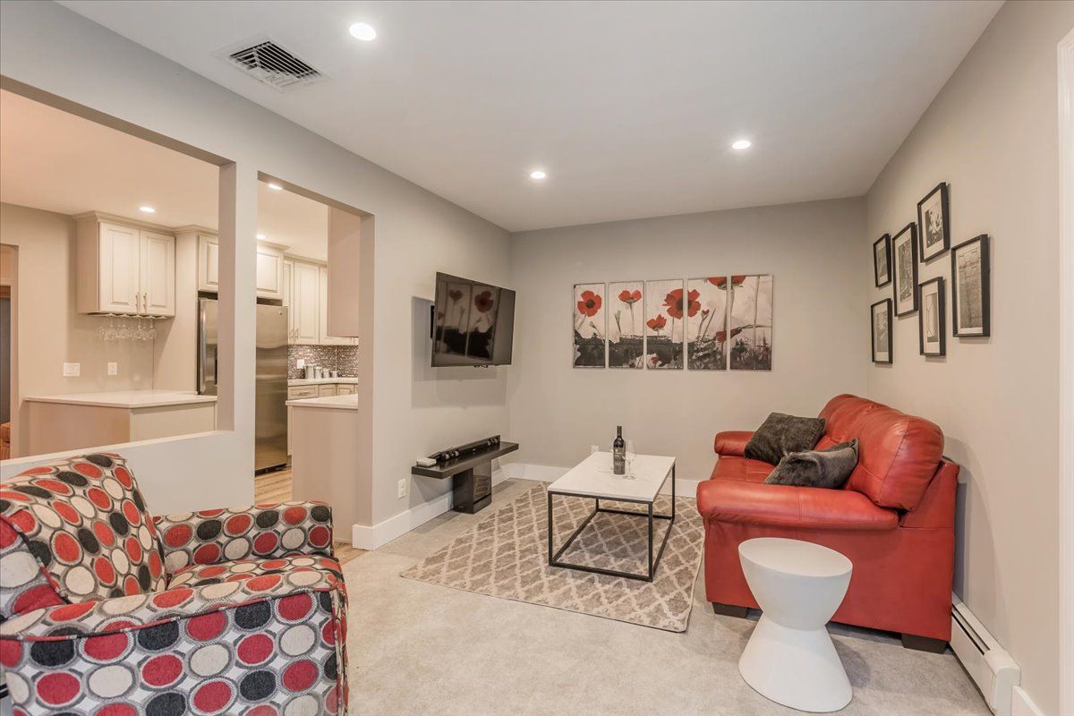  Main Level: Media Room / Den