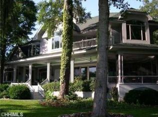 12 Marsh View Dr, Hilton Head, SC 29928