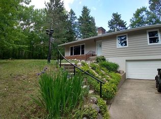 7402 E Donnywood Cir, Britt, MN 55710